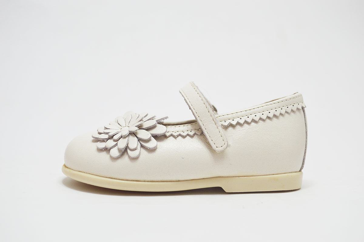 Mercedita cierre adherente adorno flor niña - Imagen 3