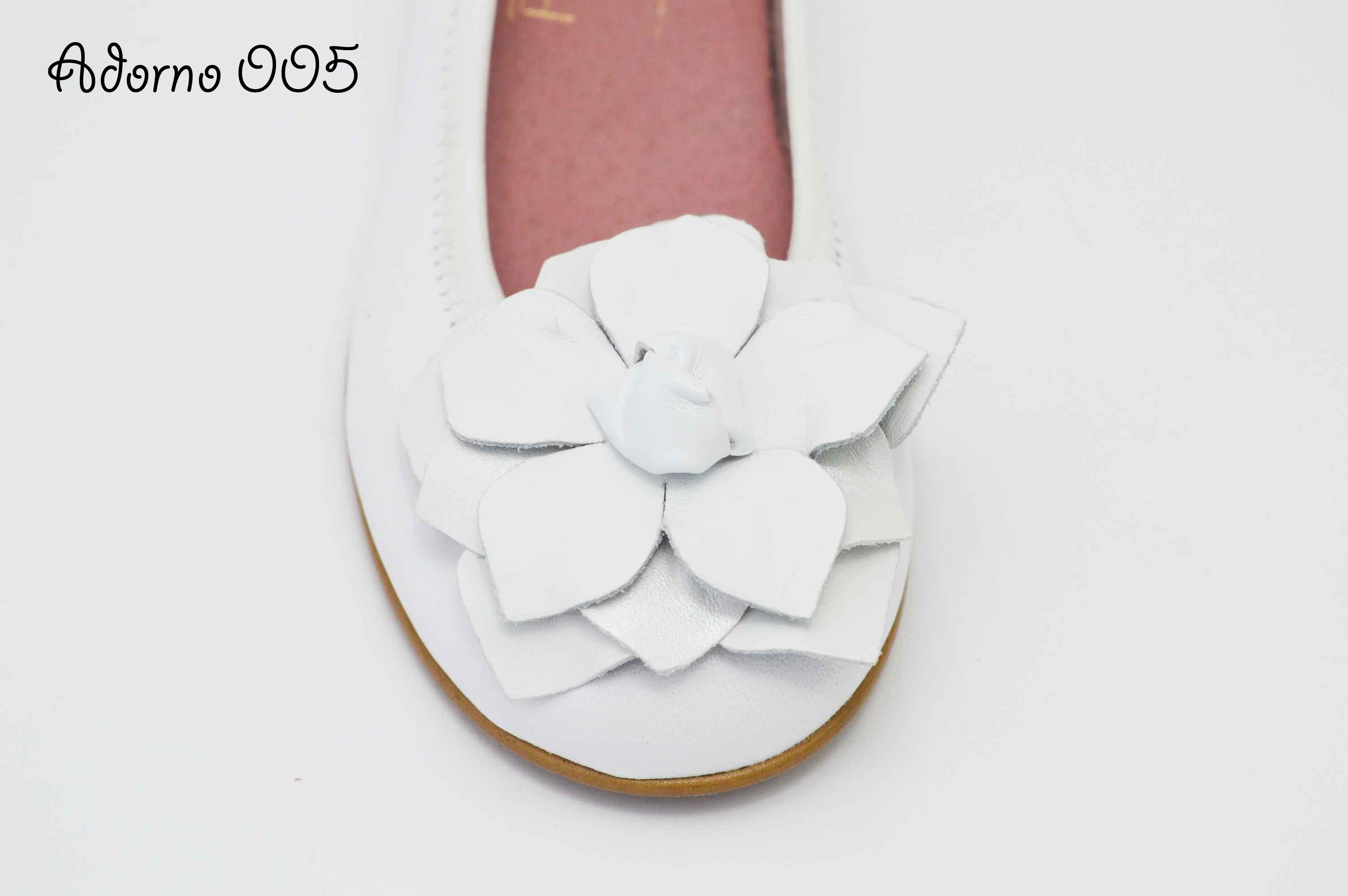 Bailarinas blanco con adornos flor - Imagen 15