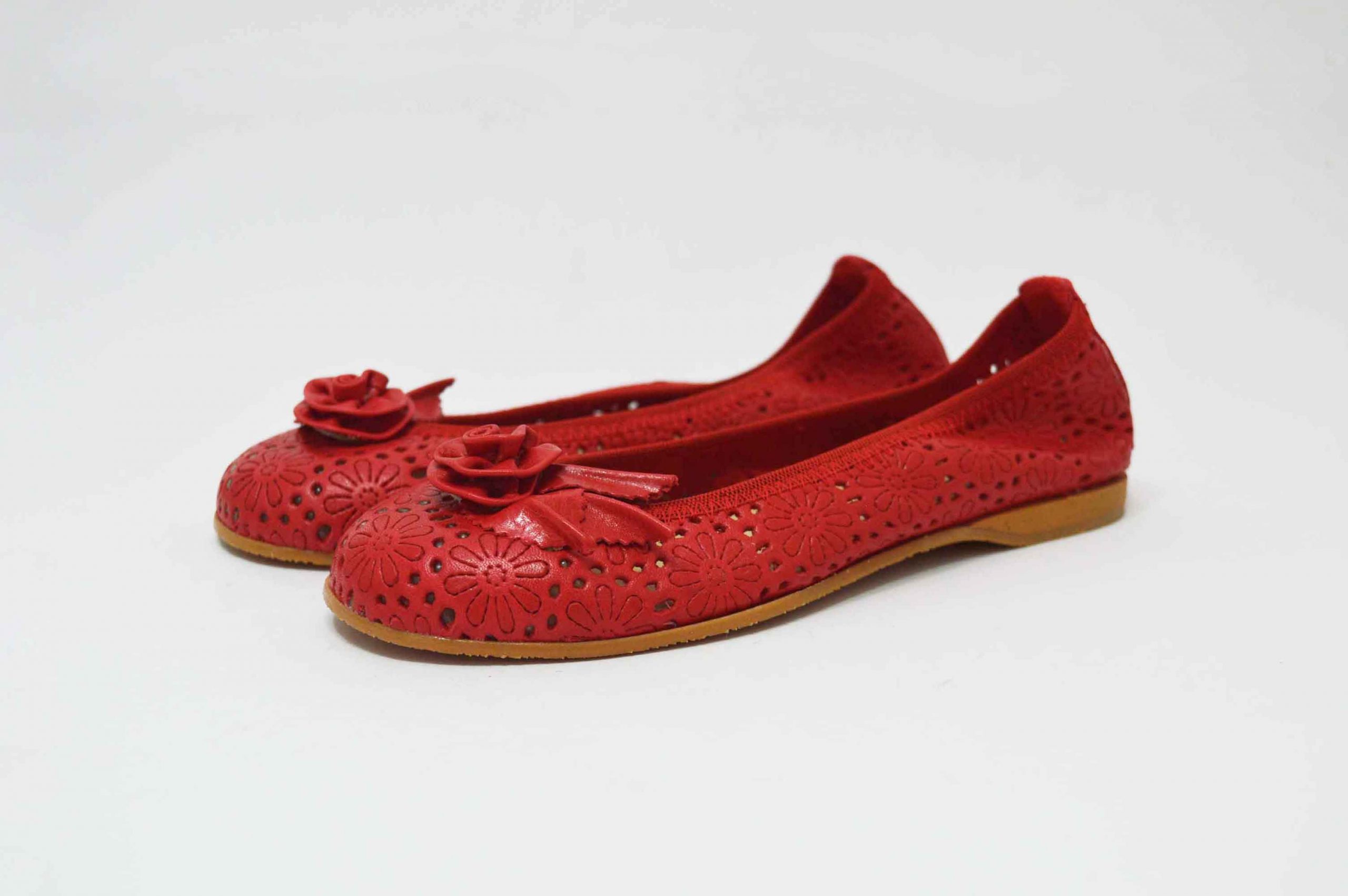 Bailarina calada roja con adorno