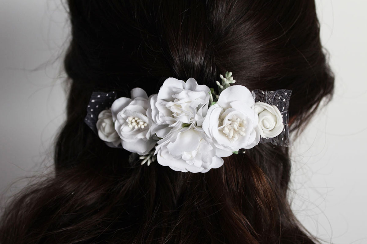 Pasador pelo blanco comunión niña - Imagen 4