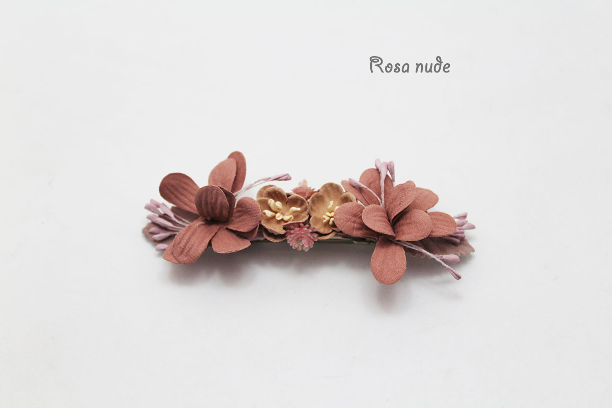 Pasador dos flores hojas ramilletes niña - Imagen 6