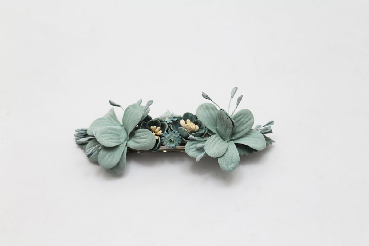 Pasador dos flores hojas ramilletes niña - Imagen 10