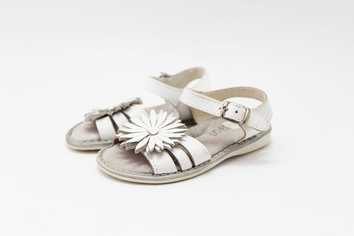 Sandalias niña hebilla flor grande - Imagen 5