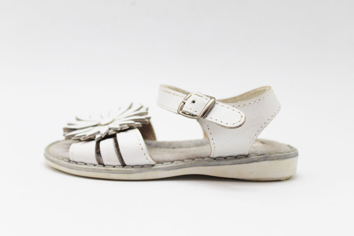 Sandalias niña hebilla flor grande - Imagen 6